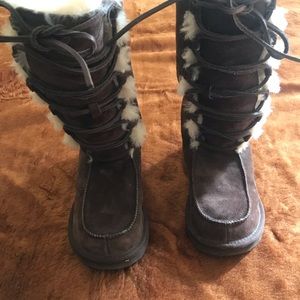 Brown Ugg Lace up Boots
